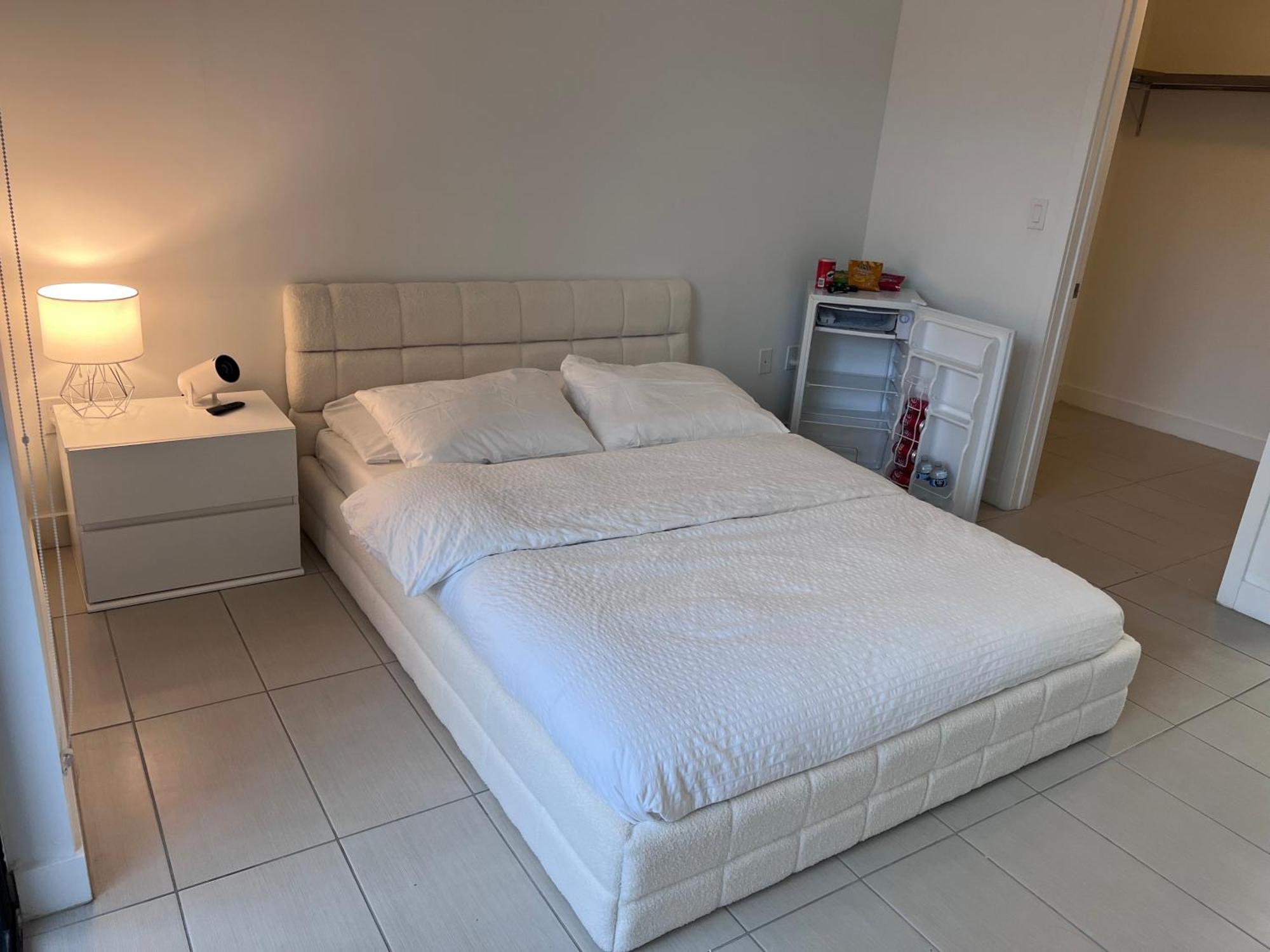 Master Bed Room In Calle Ocho Miami Zewnętrze zdjęcie